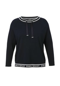Marineblaues Langarmshirt mit weißem Besatz am Halsausschnitt, Zugbändchen und dem Text "SIMPLY ENJOY" am Saum.