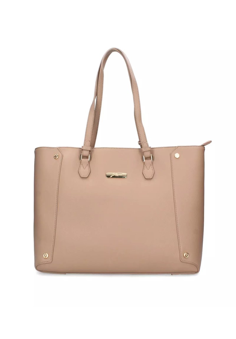 Borsa tote beige con una superficie sintetica liscia, due manici robusti, dettagli in metallo dorato e pannelli cuciti sui lati.