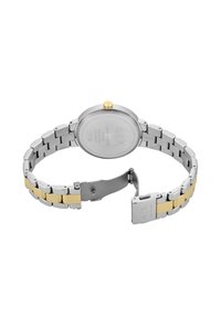 Orologio in acciaio inossidabile con un bracciale in metallo argento e oro, cassa rotonda e corona gialla. Presenta una superficie liscia e lucida.
