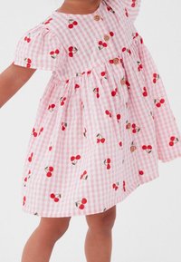 Next FRUIT PRINT GINGHAM DRESS - Vestito casual - pink