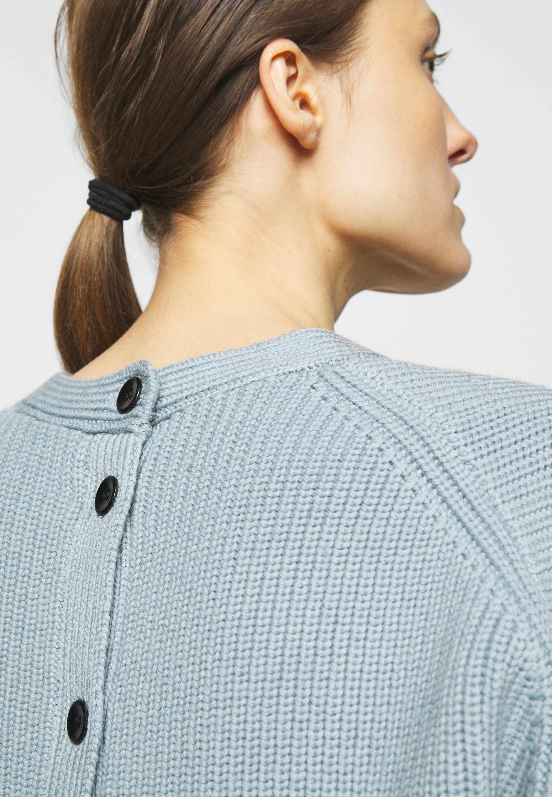 button back cardigan