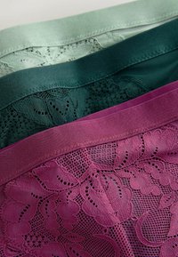 Next 3 PACK - Slip - black green berry