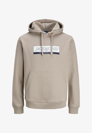 Sweatshirt à capuche beige avec une poche frontale, doté d'un panneau graphique logo bleu marine. Fabriqué en tissu doux avec des poignets et un ourlet côtelés.