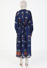 Modanisa Freizeitkleid - navy blue