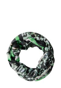 Uendelig tørklæde lavet af letvægtsstof, prydet med et sort, grønt og grå camouflage mønster, blød tekstur og sømløs design.
