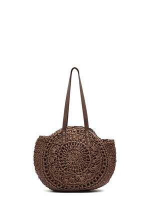 Ümmargune pruun punutud käekott pikkade nahkrihmade ja keeruka ümmarguse punutud mustriga.