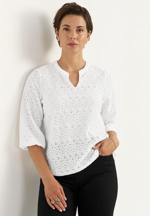 WITH EMBROIDERED OPENWORK - Bluse - white