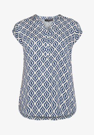 Bluzka z krótkim rękawem w niebiesko-biały geometryczny wzór diamentowy, dekolt w szpic z listwą na trzy guziki i zaokrąglonym dołem.