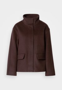 Unselected, deep brown