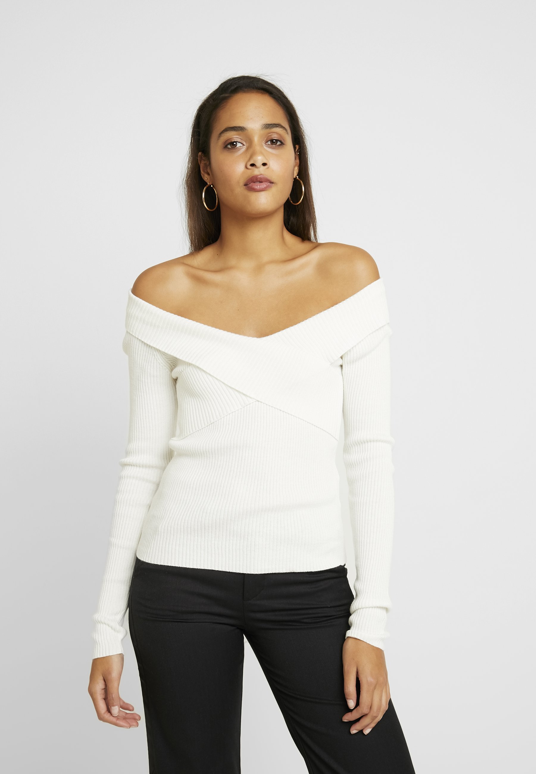 Witte Off Shoulder Trui Best Sale, UP TO 68% OFF | www.ldeventos.com