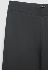 Pantaloni - ultrablack