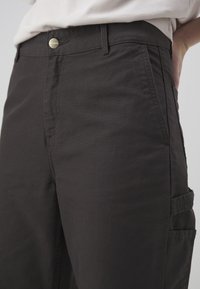 Carhartt WIP PIERCE PANT STRAIGHT - Kelnės - tobacco