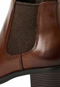 Marco Tozzi Bottines - chestnut