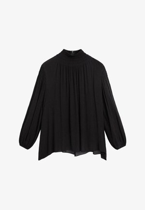 Czarna bluzka z długim rękawem, z wysokim kołnierzem, plisowanym wzorem i marszczeniami na ramionach. Lekka tkanina, luźny krój i zaokrąglony dół.