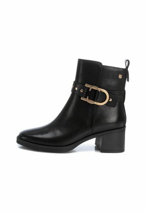 Stivaletti - black