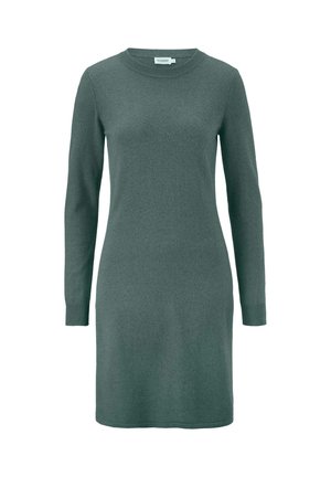 Gestricktes Kleid in Dunkelgrün, mit langen Ärmeln, einem runden Ausschnitt und einer figurbetonten Silhouette. Weiche Textur und minimalistisches Design.