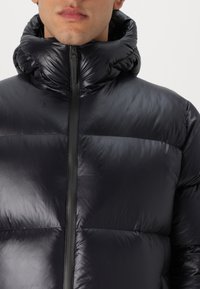 Belstaff RESOLVE JACKET - Jakna ispunjena paperjem - black