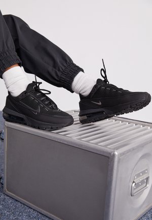 AIR MAX PULSE - Sneaker low - black/anthracite/particle grey/metallic dark grey