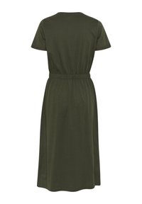 Olivgrön klänning med kort ärm och rundad halsringning, elastisk midja och knä-lång kjol. Mjuk tyg med en jämn textur.