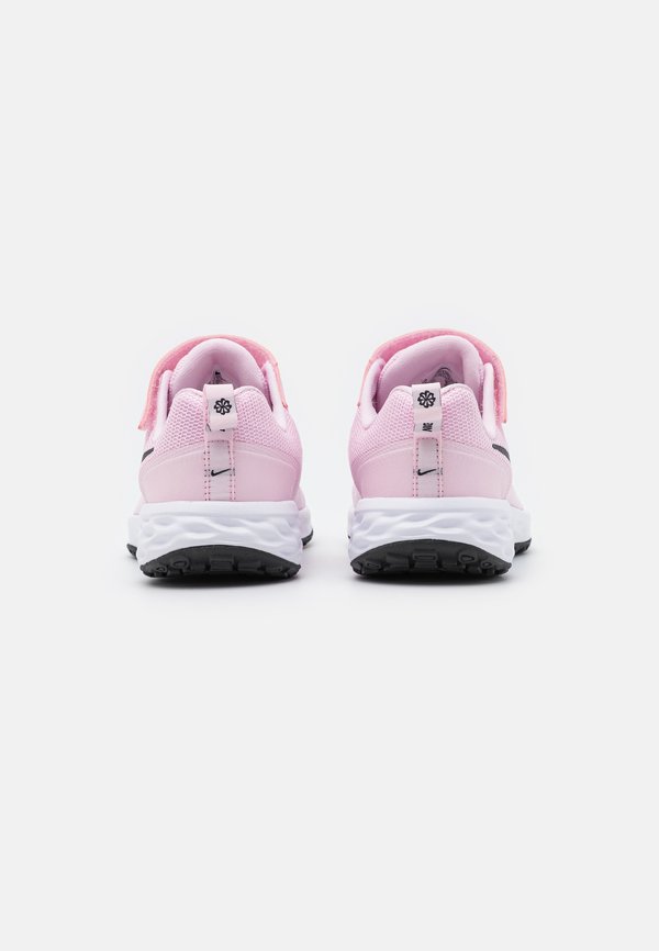 NIKE REVOLUTION 6 (PSV) – Laufschuh Straße