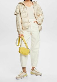 Esprit Sweter