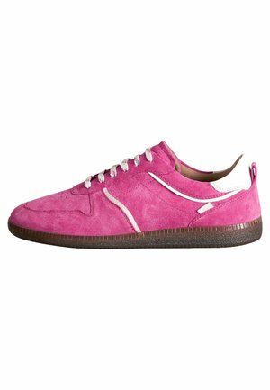 SIGNATURE FOREVER COMFORT  STANDARD - Sporta apavi - pink