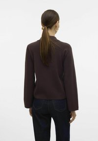 Vero Moda VMHANNA  - Vest - chocolate torte