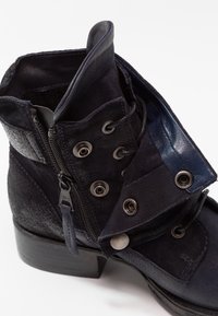 MJUS Stivaletti texani / biker - dark blue