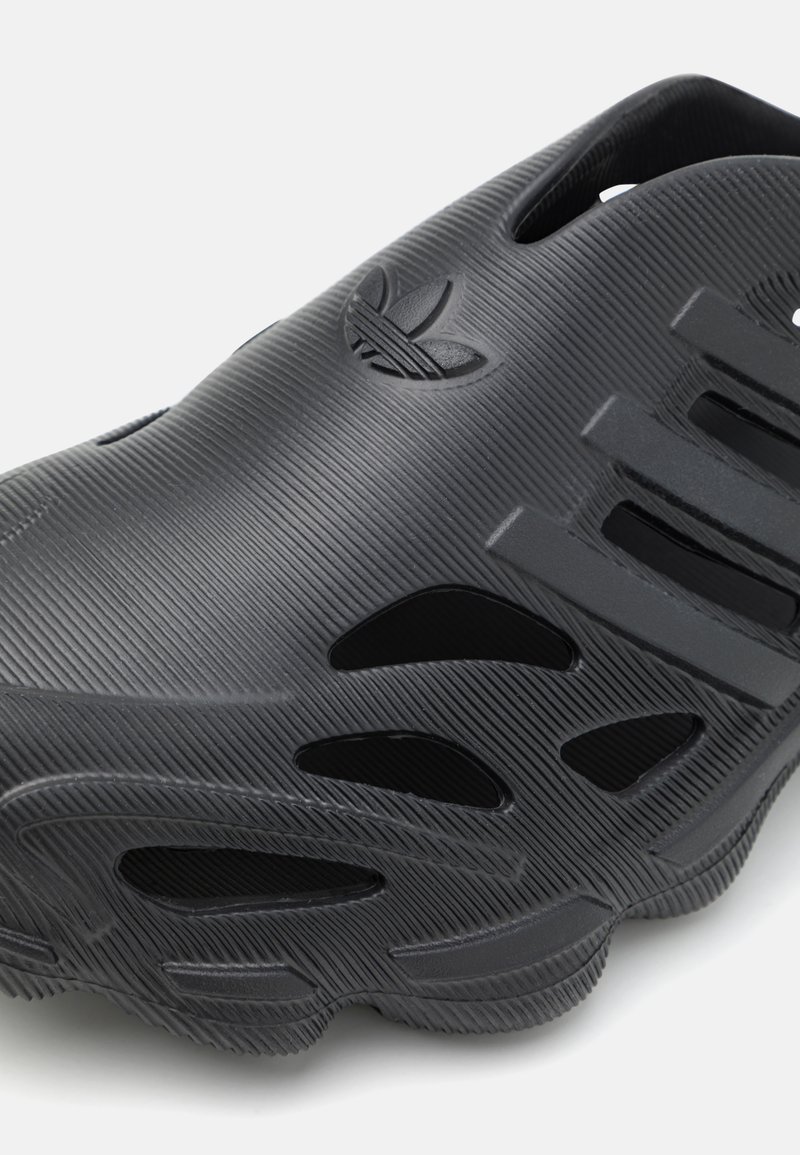 adidas Originals ADIFOM SUPERNOVA UNISEX - Slip-ons - core black/black -  Zalando.ie