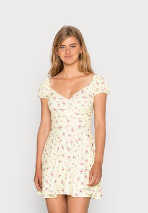 SLIT SKATER DRESS - Vestito di maglina - yellow