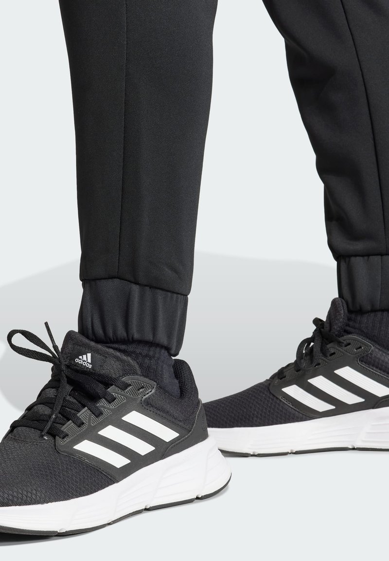 adidas nizza leather