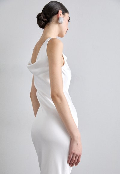 Norma Kamali MARIA GOWN - Proginė apranga - snow white