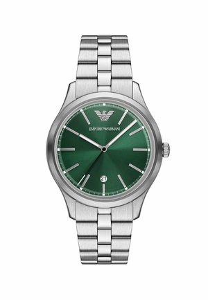 Edelstahluhr mit grünem Zifferblatt, silbernen Stundenmarkierungen, Datumsanzeige bei 6 Uhr und Emporio Armani Logo unterhalb von 12 Uhr.