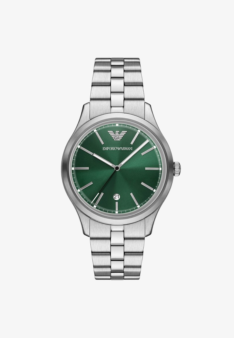 Zegarek na rękę ze stali nierdzewnej z zieloną tarczą, srebrnymi indeksami godzin, okienkiem daty na godzinie 6 oraz logo Emporio Armani poniżej godziny 12.