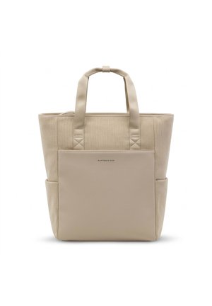 Beige draagtas met ribfluweelstructuur, twee handvatten, een voorvak met het label "KAPTEN & SON" en zijvakken.