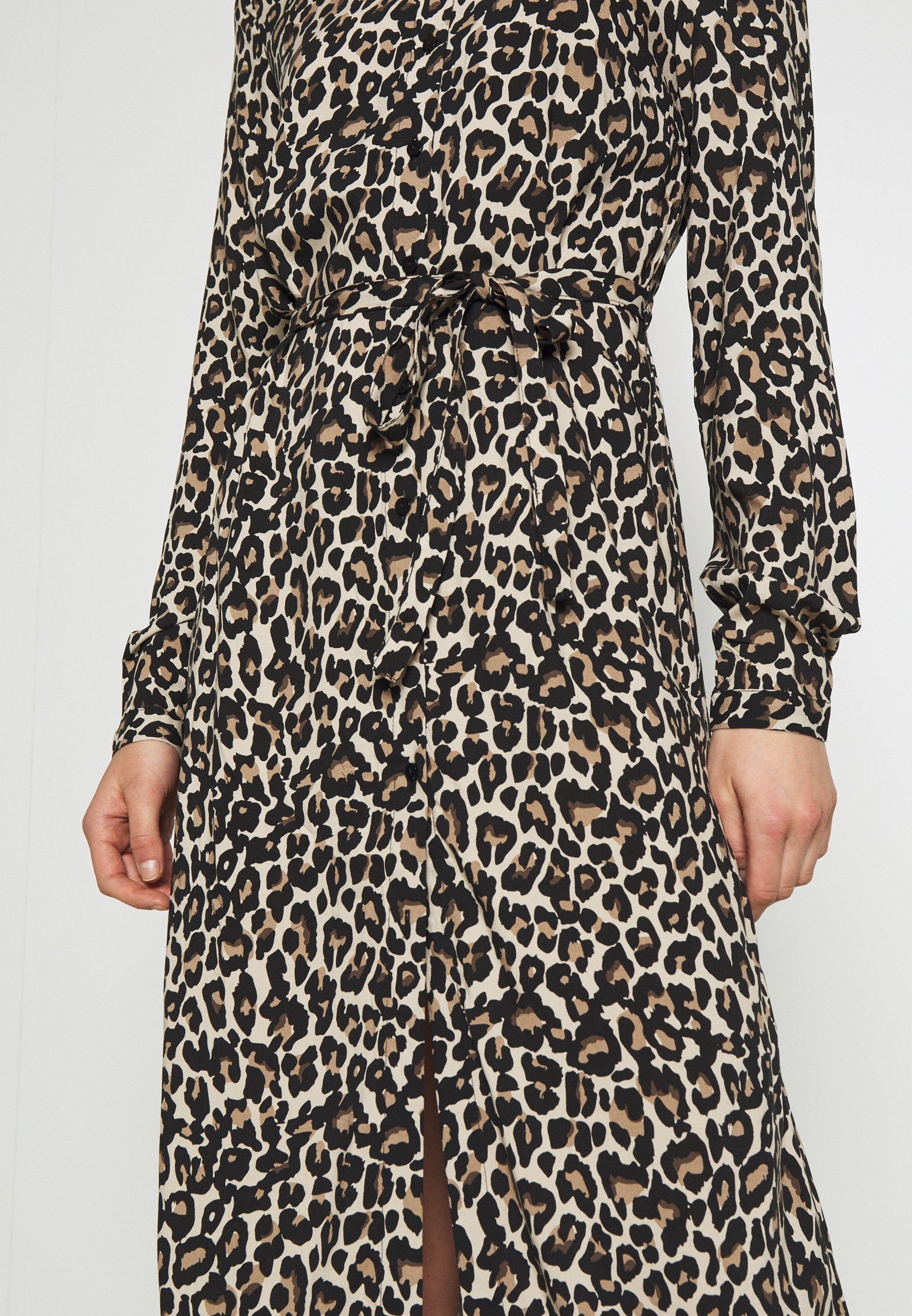 robe leopard vero moda