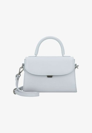 Borsa bianca strutturata con finitura in pelle liscia, manico superiore, tracolla removibile e chiusura a pattina magnetica. Dettagli in hardware color argento.