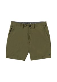Pantalones cortos verde oliva hechos de una tela ligera. Presenta dos bolsillos delanteros, un cierre de botón y un pequeño parche con el logo en el dobladillo.