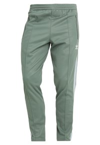 Unselected, trace green