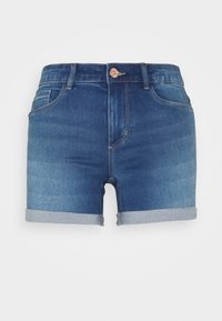 Jeansshorts i mörkblått, med uppvikt fåll, fem fickor och en knappknäppning med en liten logodetalj. Slät textur.