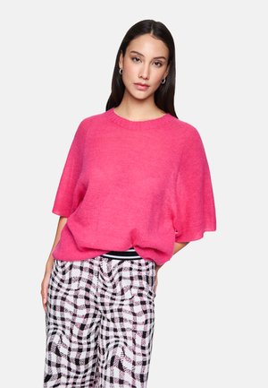 Jumper - dragon fruit