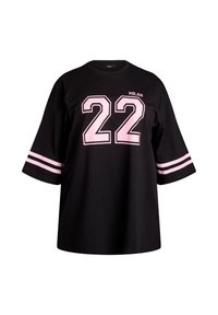 Black T-shirt with short sleeves featuring pink stripes and bold “22” print. Text “MILAN” above the number. Soft fabric, relaxed fit.