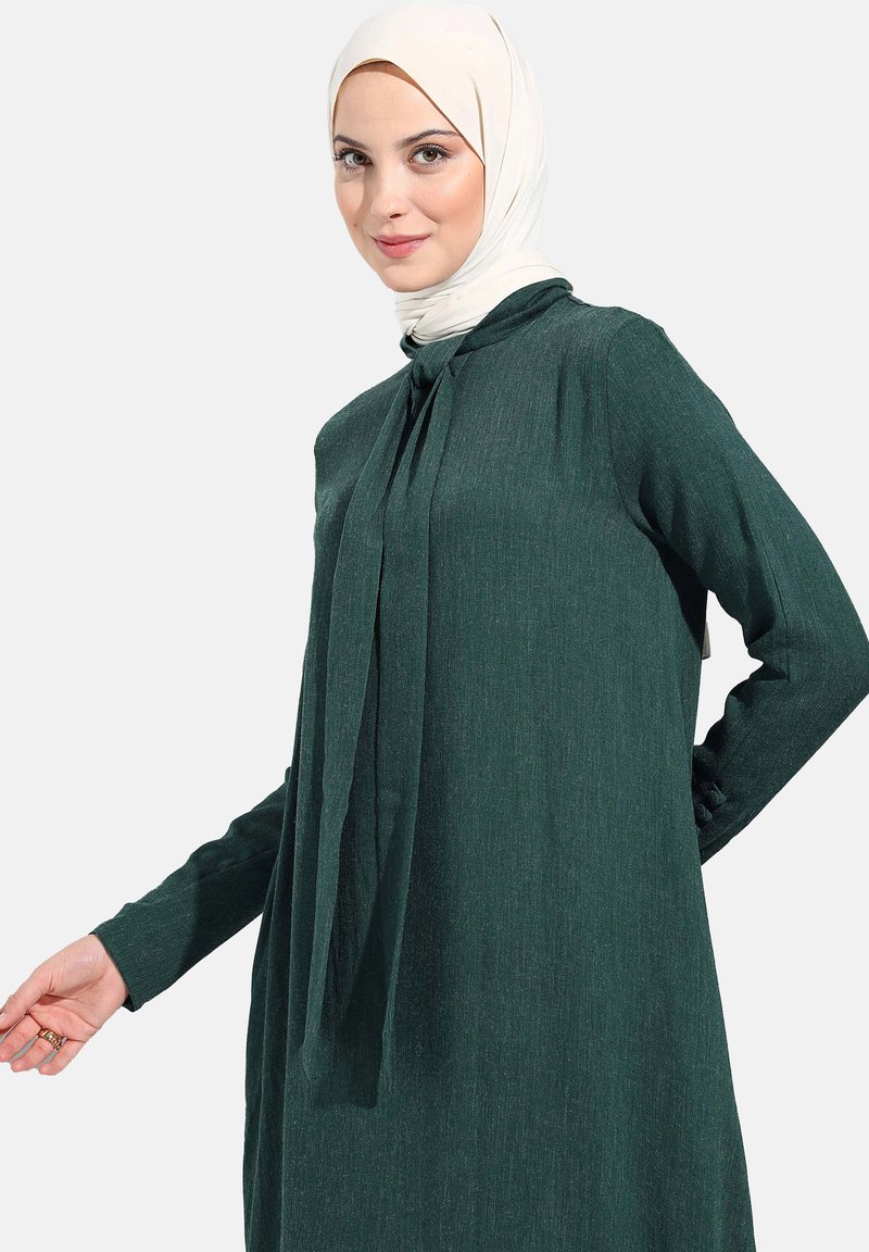 Modanisa EMERALD - MODEST REFKA - Day dress - emerald/evergreen - Zalando