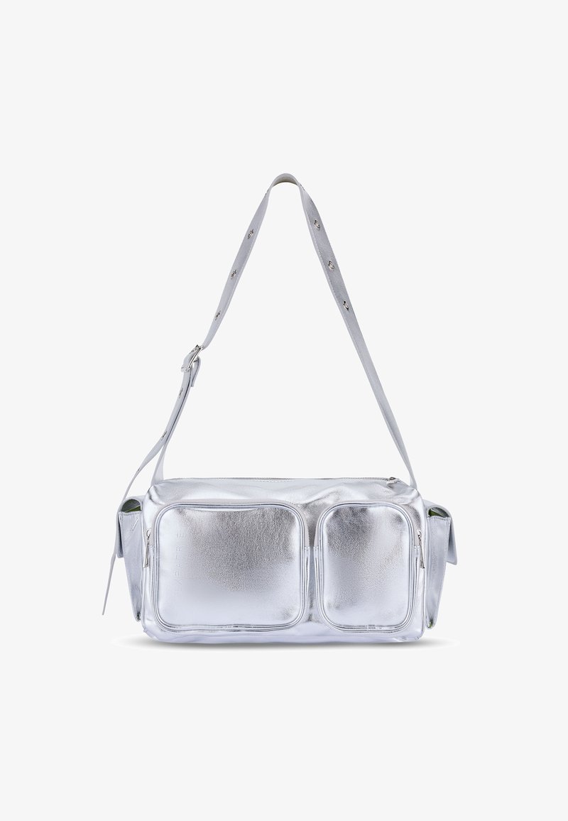 Expatrié STELLA - Kézitáska - silver metallic
