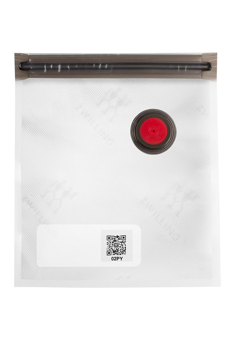 Transparente Vakuumverschluss-Tasche aus Kunststoff mit schwarzem Dichtungsstreifen, rundem roten Ventil, geprägtem Logomuster und einem weißen Etikett mit QR-Code.