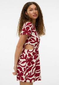 Vero Moda VMLEA KURZES  - Dnevna haljina - birch