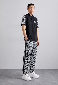 Versace Jeans Couture FONDO SPEEDTRACK - Tenisky - white