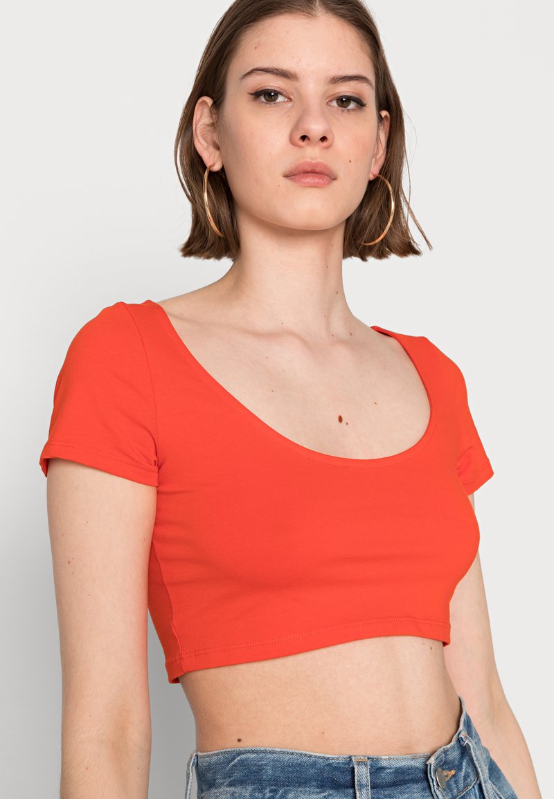 Damen T-Shirts | Monki 2 PACK T-Shirt basic red/black/mehrfarbig - AM64021 Damen T-Shirts | Monki 2 PACK T-Shirt basic red/black/mehrfarbig - AM64021
