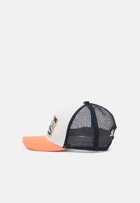 Patagonia TRUCKER HAT UNISEX - Boné - coho coral