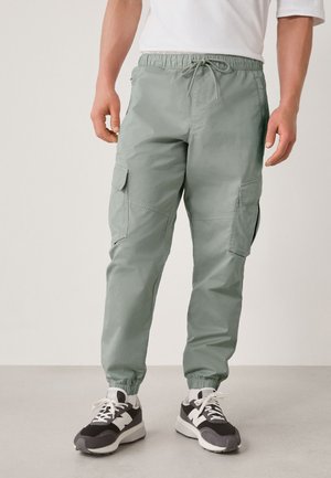 Next, REGULAR TAPERED FIT - Cargohose - sage green